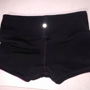 Lululemon shorts size 6